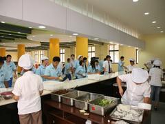 企业后勤管理专业服务 上海冠实餐饮企业管理公司的贴心之道